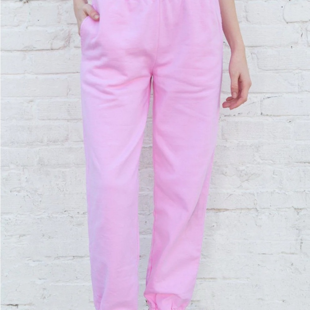 Brandy Melville Pink Rosa Sweatpants